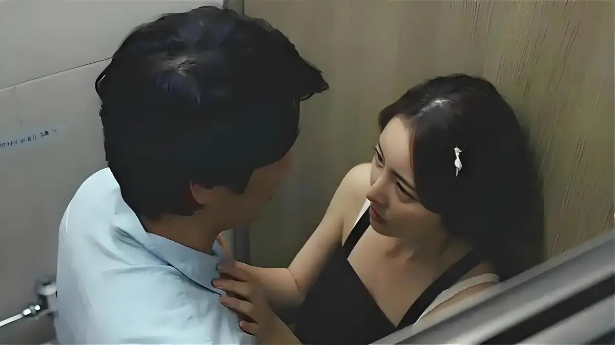 2025年韩国伦理电影《小姨子》完整版 - 1080P高清在线播放 - 无删减无广告