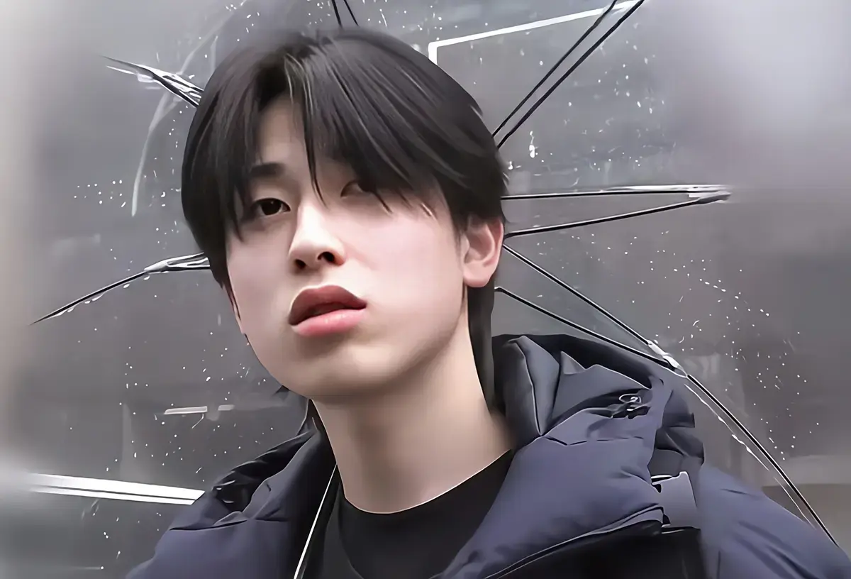 日本帅哥jukiya雨中撑伞采访太戳了-三部曲全网封神免费超清完整版-雨伞小哥哥街头采访三部曲视频全网刷屏