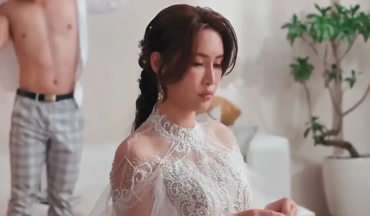 《苏畅-小凤新婚》全集无删减HD高清画质播放 — 无广告干扰在线观看免费畅享 — 《苏畅-小凤新婚》香港爱情剧正版授权情节起伏可收藏