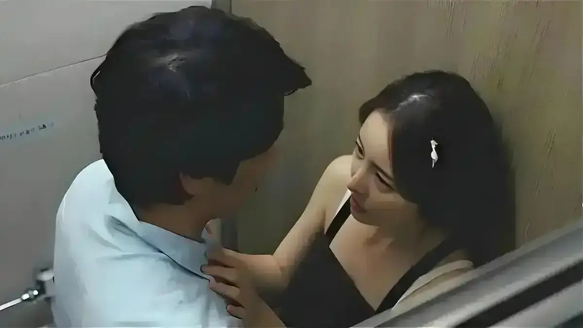 《善良的小姨子》韩国电影全集高清播放-蓝光4K未删减正片资源-夸克网盘一键获取《善良的小姨子》完整版在线观看