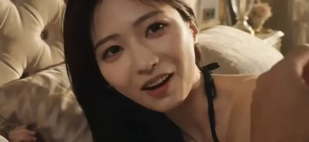 《B中爱情故事》黄豆AI短剧全集4K高清无删减-免费在线观看完整版-百度网盘一键转存资源-VS影院纯净无广告播放B中爱情故事