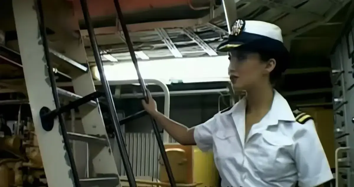 《军舰上的女兵》全季无删减资源重磅上线-《军舰上的女兵》高清完整版在线播放-全网同步更新网盘下载